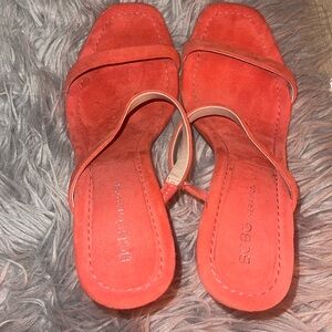 BCBG HEELS